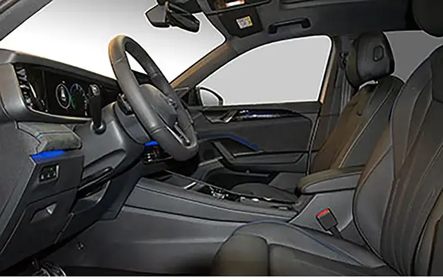 Volkswagen Tayron view 6
