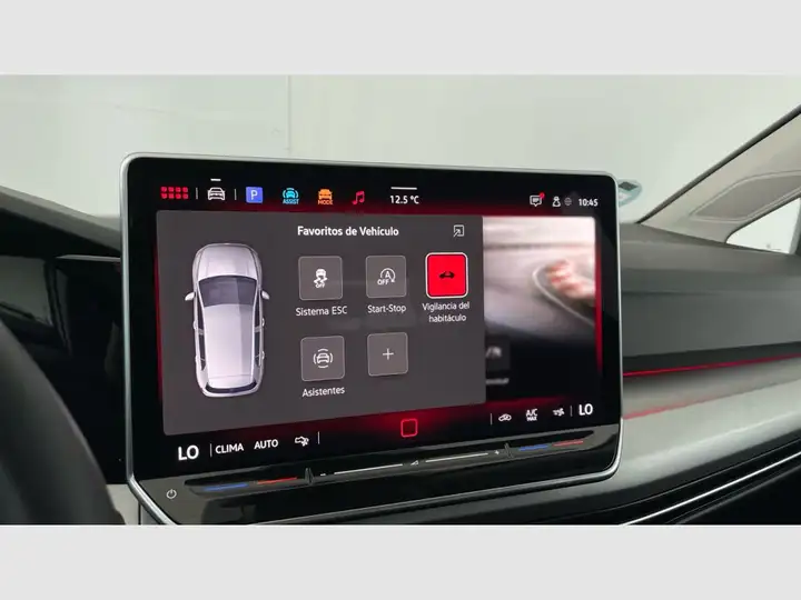 Volkswagen Golf 2025, foto 17