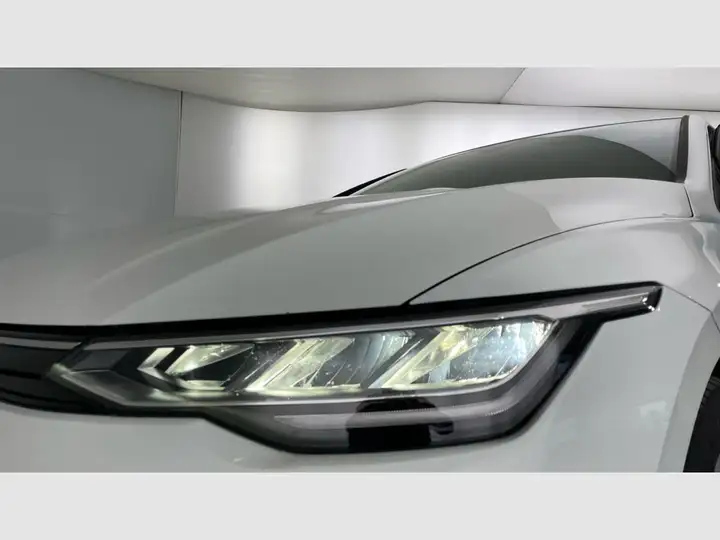 Volkswagen Golf 2025, foto 42