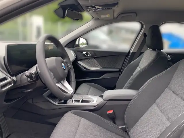 BMW 1 Series view 7