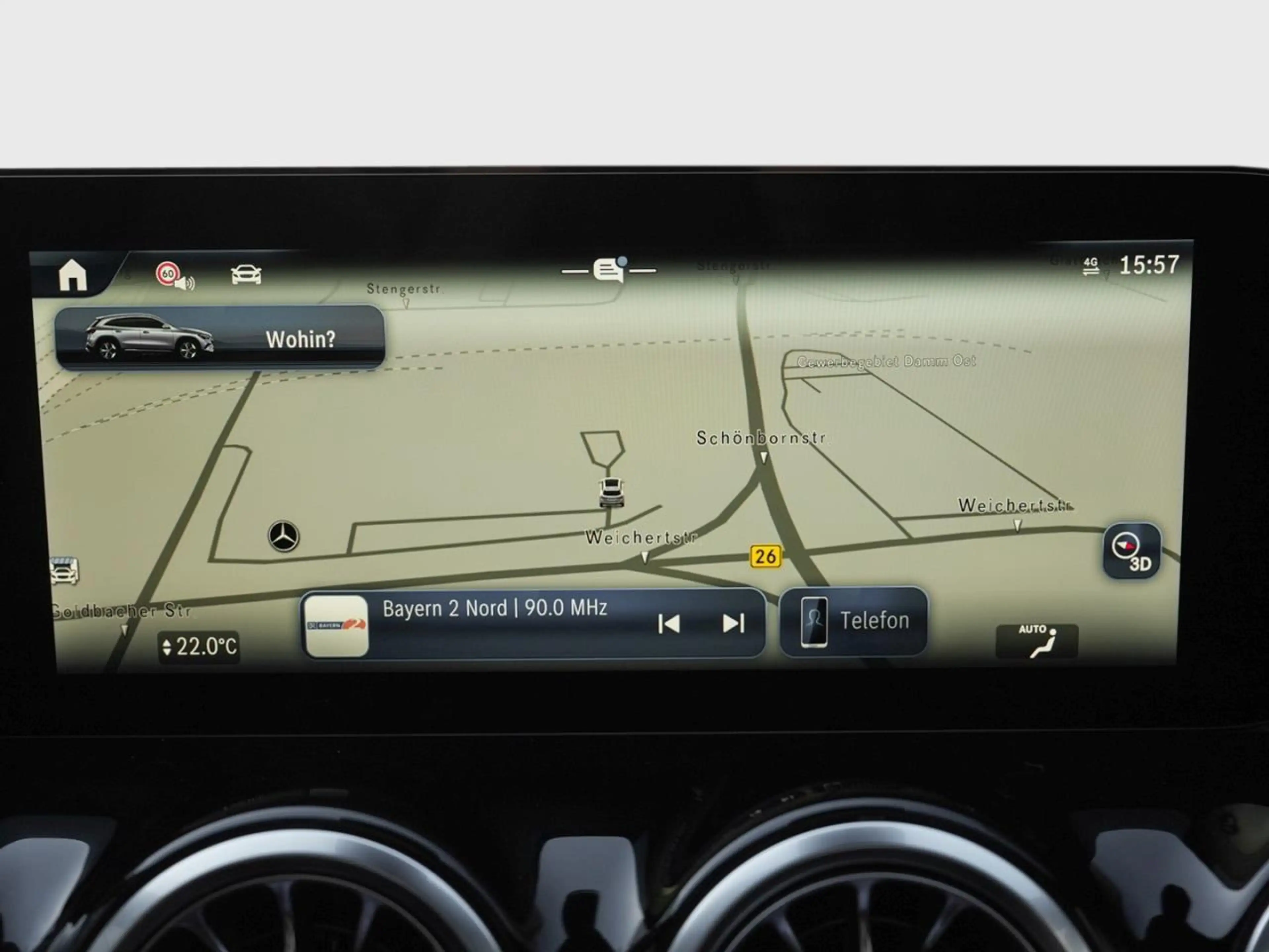 Mercedes-Benz GLA 220 d 4MATIC AMG Night Panorama 360° HUD AHK — photo 13