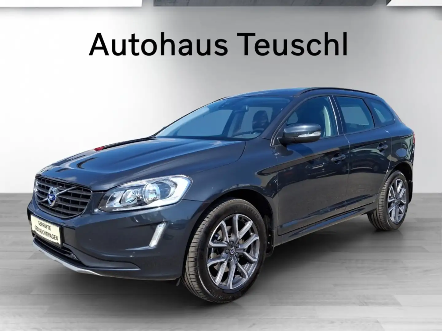 Volvo XC60 D4 AWD Kinetic Grau - 1