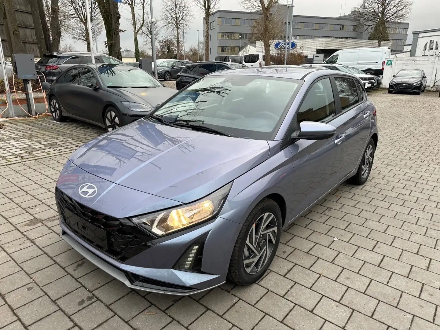 Hyundai i20 1.0 T-GDI Trend Automatik SOF. VERFÜGBAR! Azul - 2