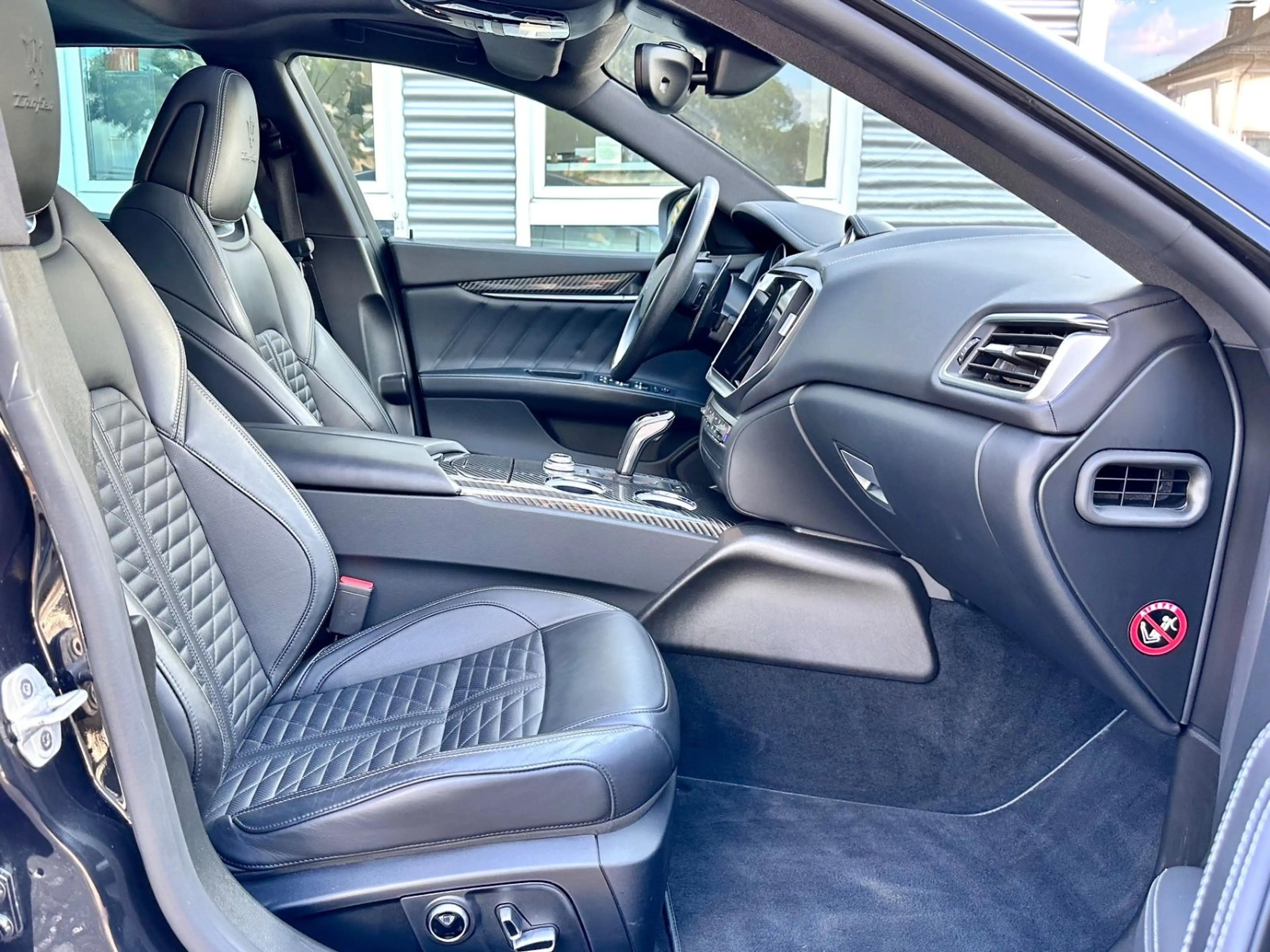 Maserati Ghibli GHIBLI TROFEO *VOLL+CARBON+U.V.M...! — photo 13