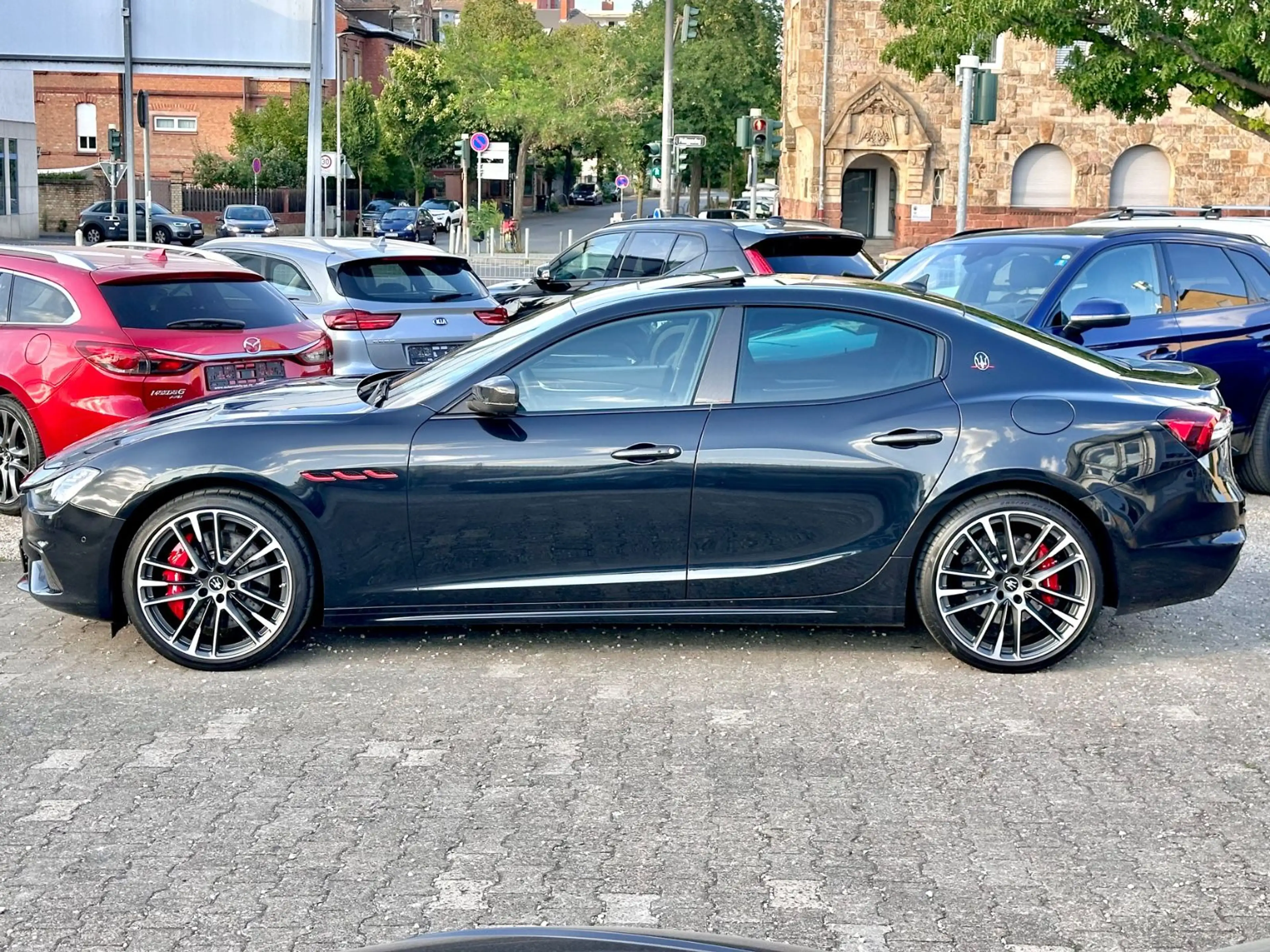 Maserati Ghibli GHIBLI TROFEO *VOLL+CARBON+U.V.M...! — photo 8
