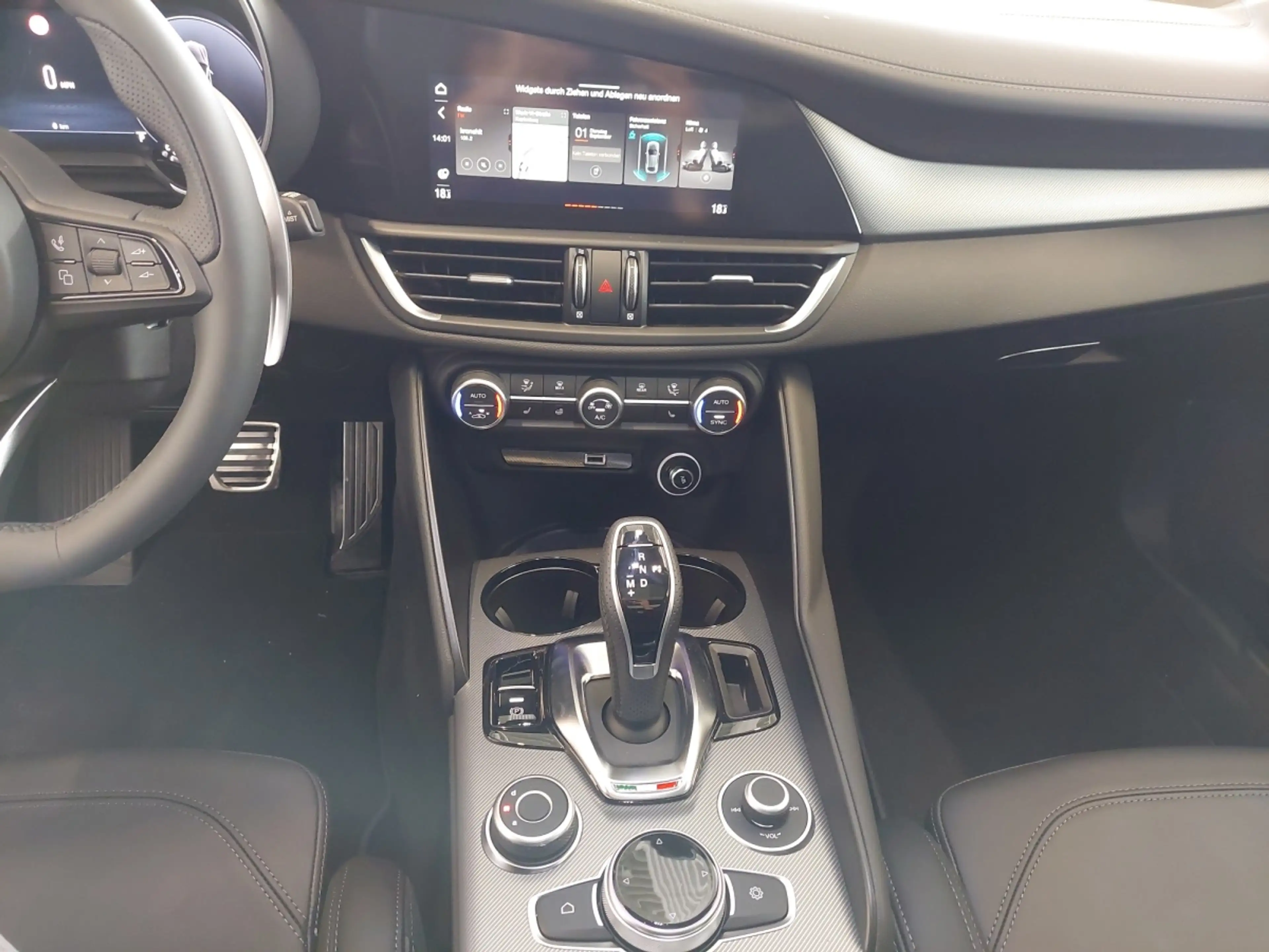 Alfa Romeo Giulia Veloce Q4 — photo 10
