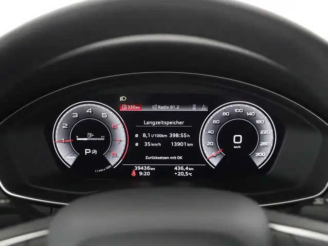 Audi A4 view 12