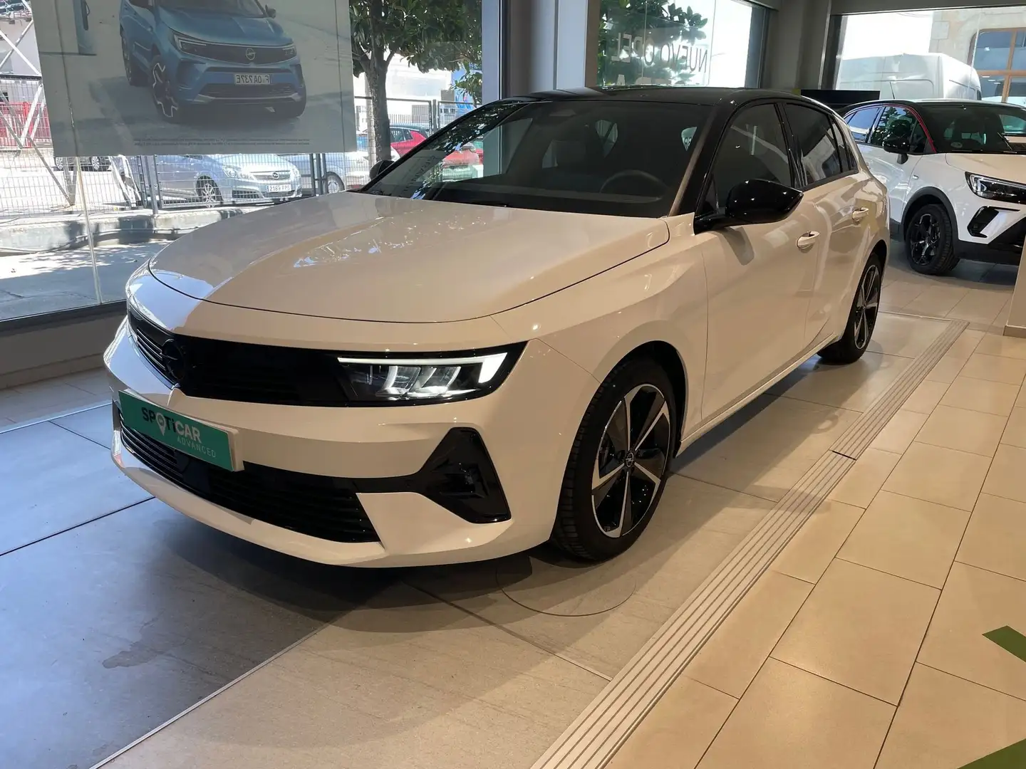 Opel Astra 1.5D DTH S/S GS Aut. 130 Blanco - 1