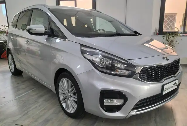 Kia Carens Carens 1.7 crdi Class 115cv 7 posti E6