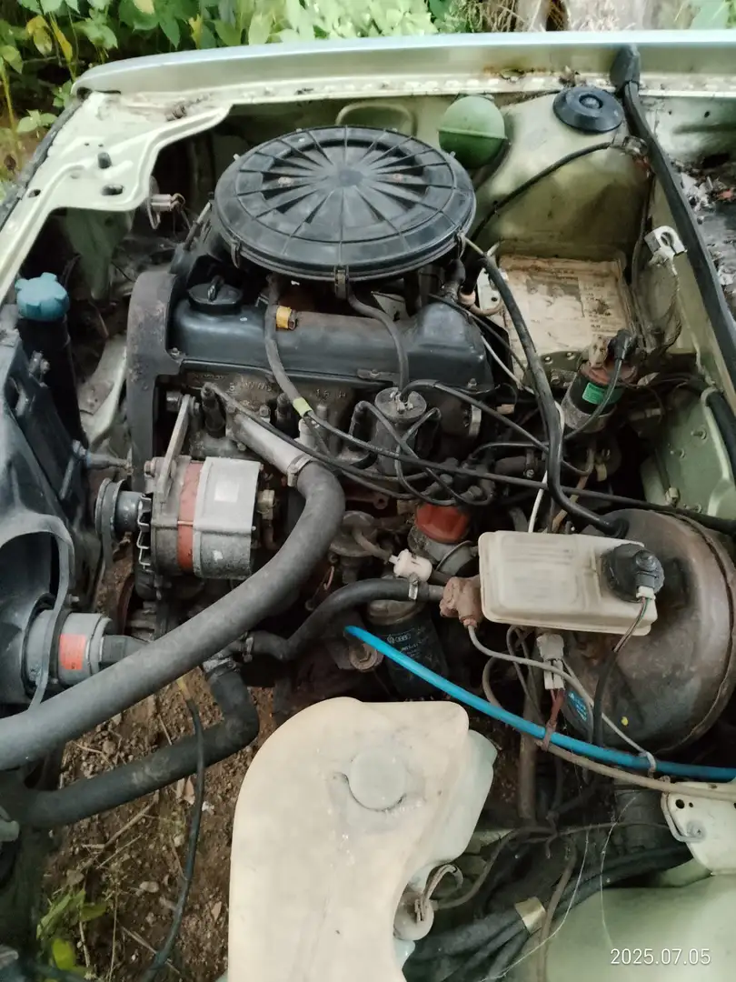 Audi 80 GLS - 1