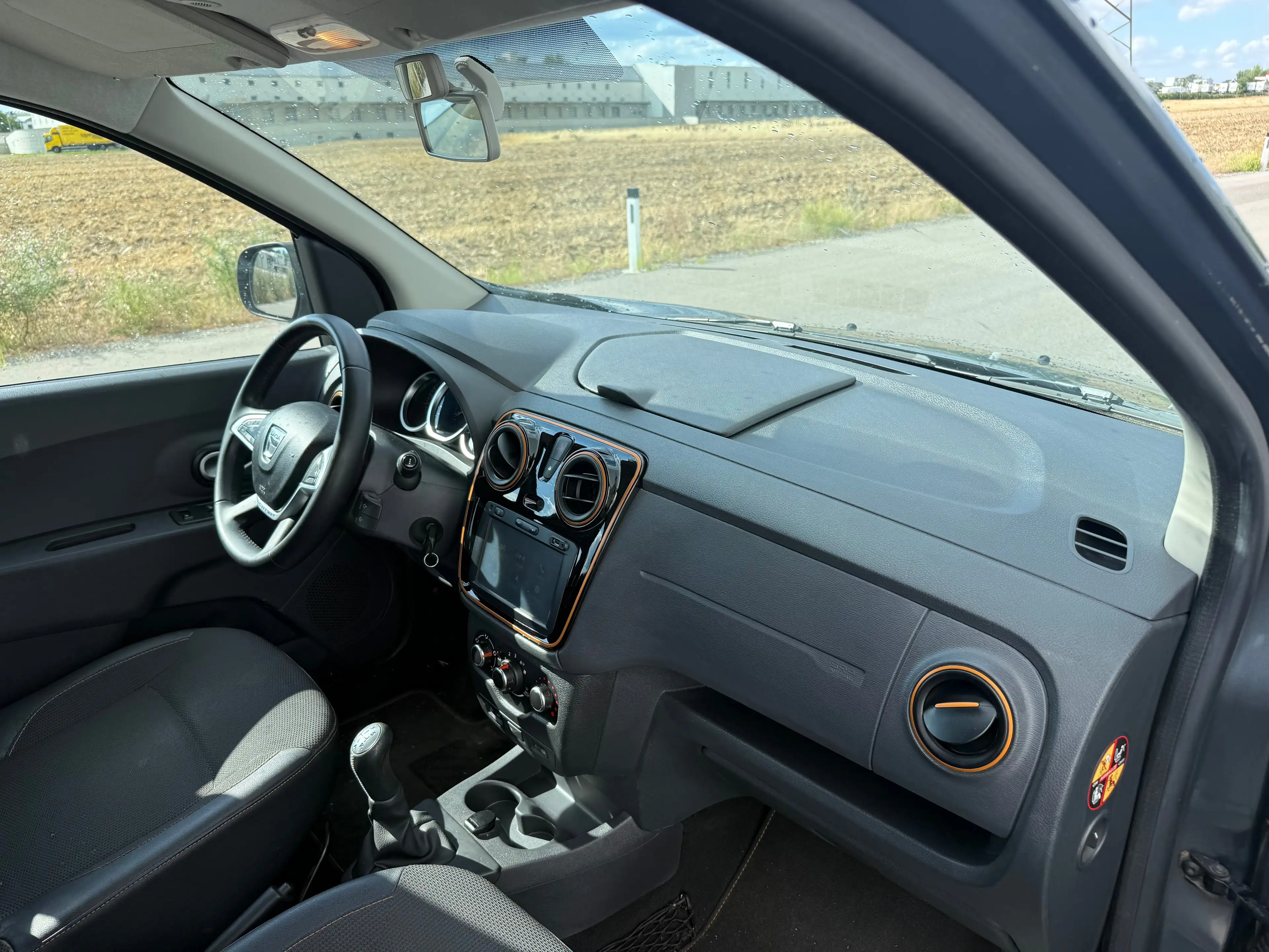 Dacia Lodgy Supreme TCe ID:51 — photo 8