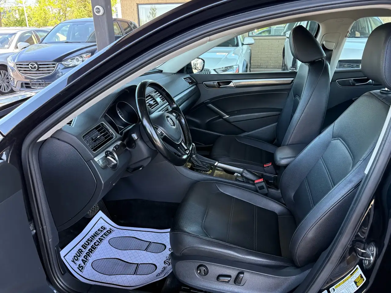 Volkswagen Passat снимка Volkswagen Passat