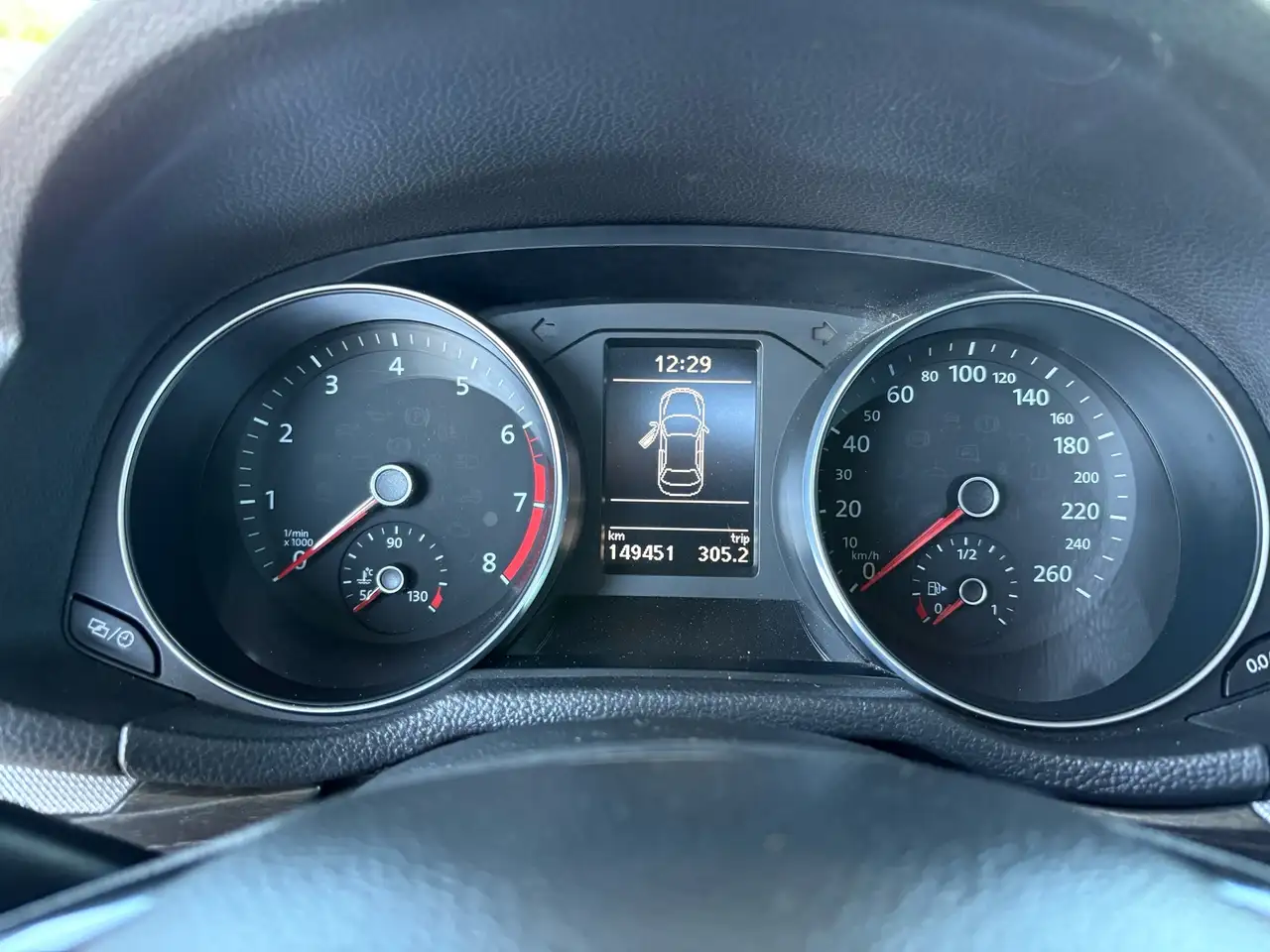 Volkswagen Passat снимка Volkswagen Passat