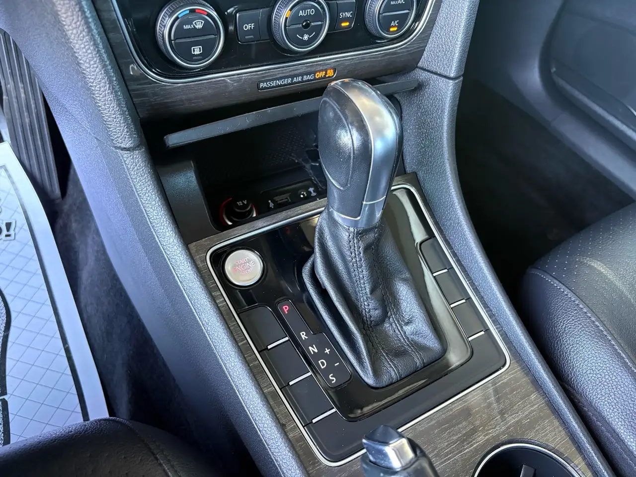 Volkswagen Passat снимка Volkswagen Passat