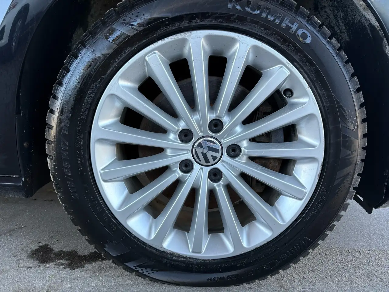 Volkswagen Passat снимка Volkswagen Passat