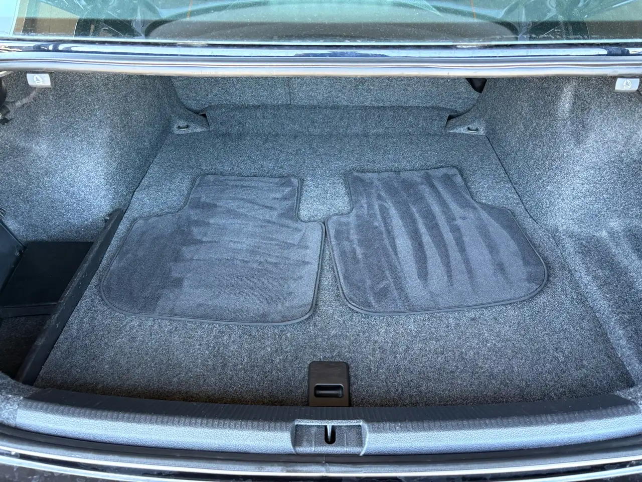 Volkswagen Passat снимка Volkswagen Passat