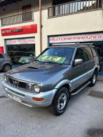 Terrano II 1997 5p 2.7 tdi SE 7 posti