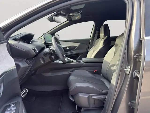 Peugeot 3008 view 8