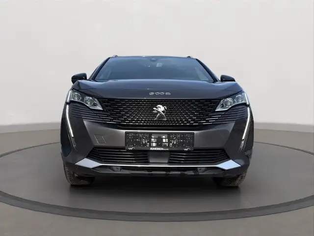Peugeot 3008 view 6