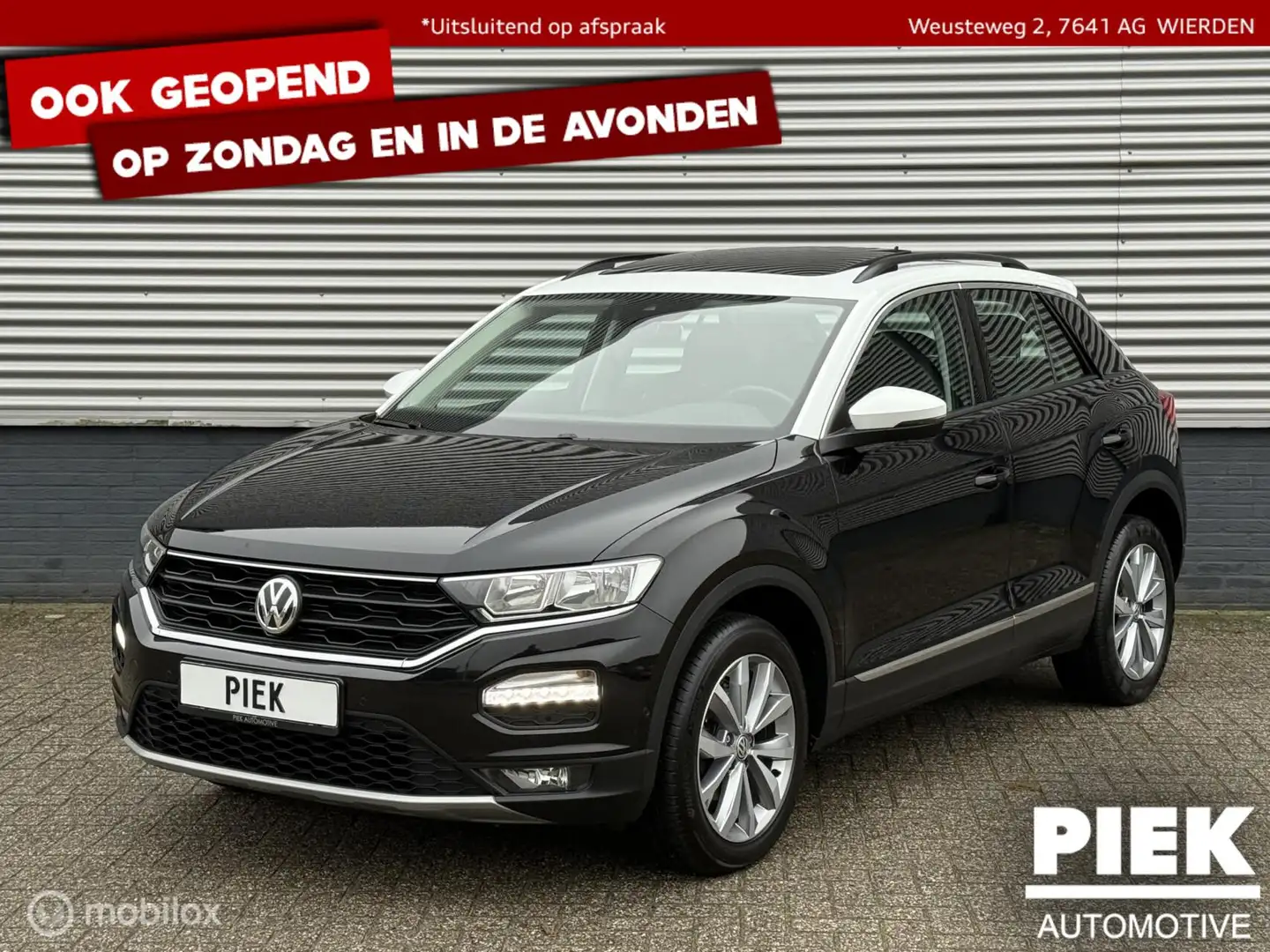Volkswagen T-Roc 1.5 TSI Sport PANORAMADAK NIEUWSTAAT Schwarz - 1