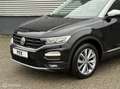 Volkswagen T-Roc 1.5 TSI Sport PANORAMADAK NIEUWSTAAT Schwarz - thumbnail 4