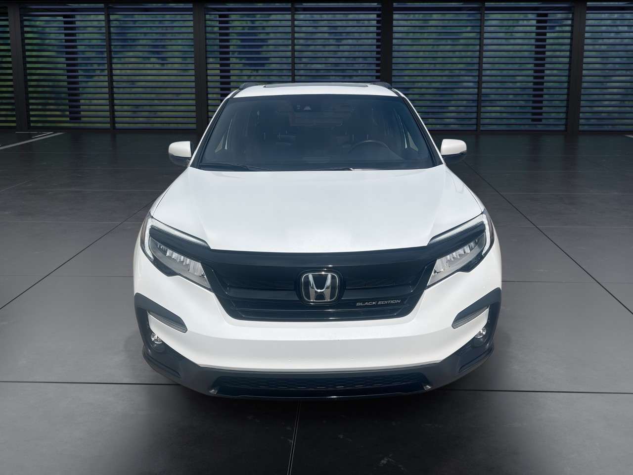 2022 Honda Pilot Black Edition AWD — photo 3