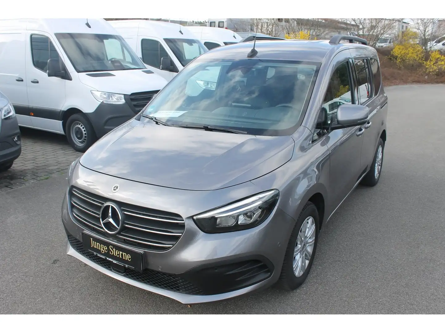 Mercedes-Benz T-Class T 180 d STYLE+LED+Navi+Klima+Kamera+Tempomat+ Grau - 2