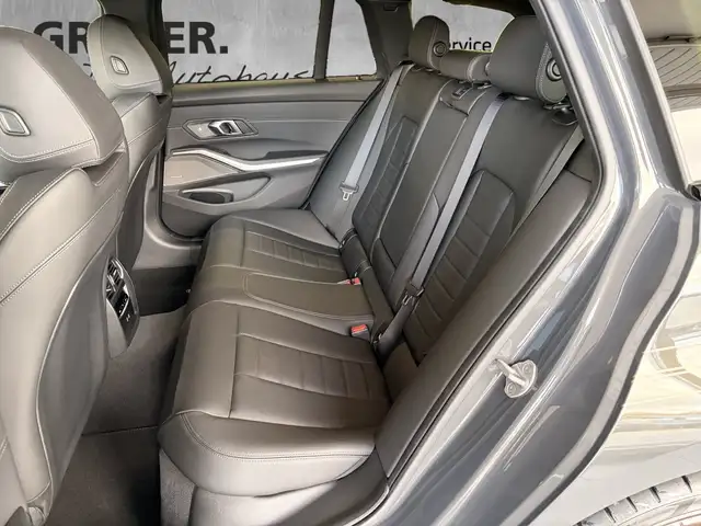 Alpina B3 view 11