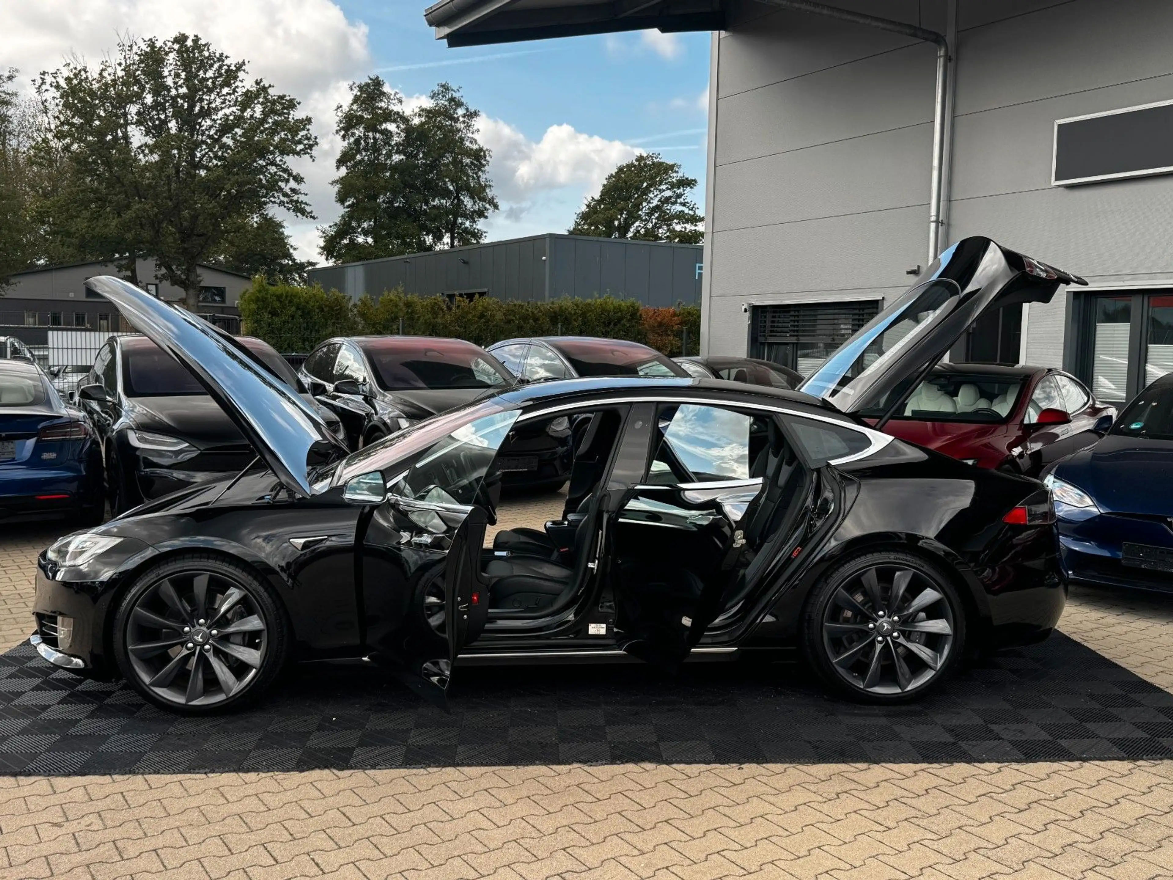 Tesla Model S MODEL S75D | ENHANCED AP | MCU2 | CCS | 21'' — photo 3
