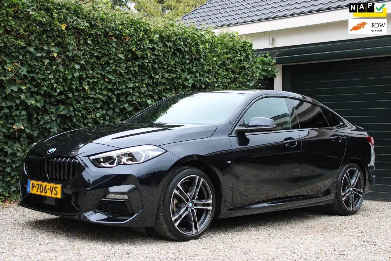 BMW 218