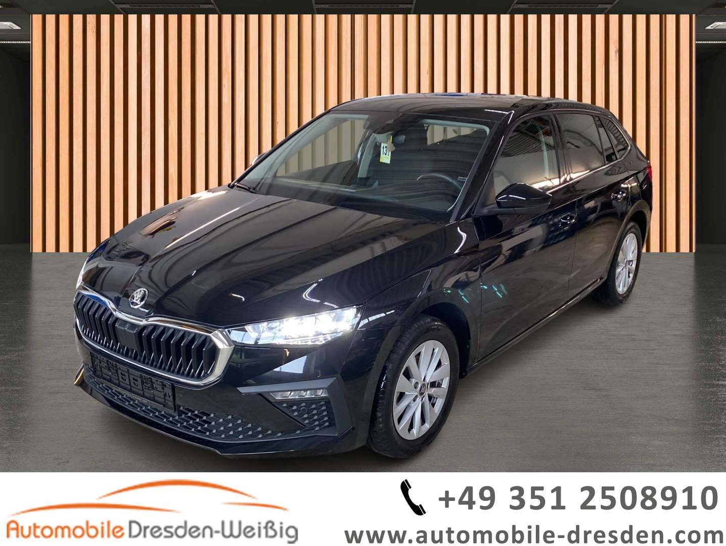 Skoda Scala nuo 335 €/ mėn Benzinas 2025m. Sedanas Mechaninė