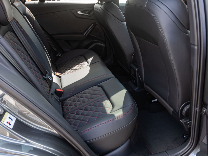 Audi SQ2 S-LINE quattro 300PS  PANO/ SONOS/19"/AHK/NA — photo 19