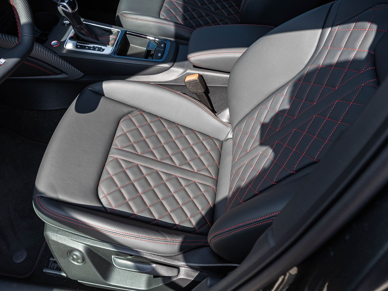 Audi SQ2 S-LINE quattro 300PS  PANO/ SONOS/19"/AHK/NA — photo 9