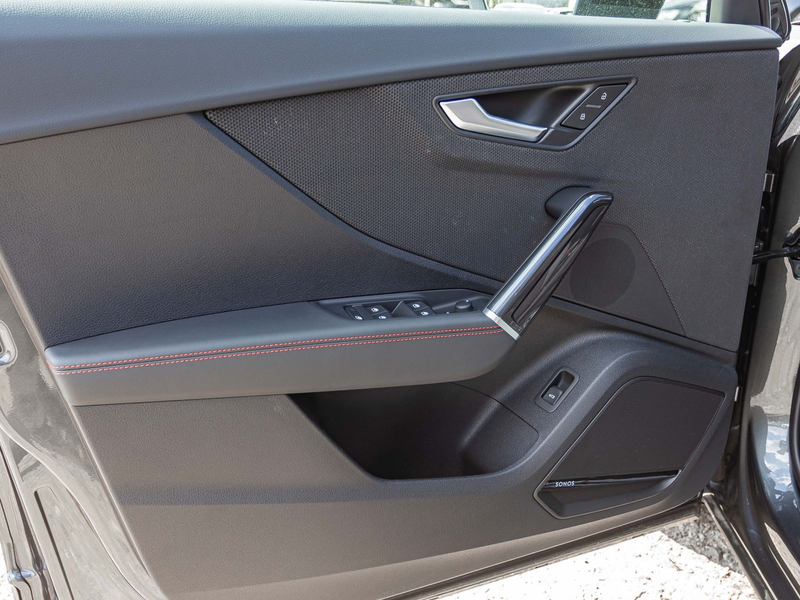 Audi SQ2 S-LINE quattro 300PS  PANO/ SONOS/19"/AHK/NA — photo 8