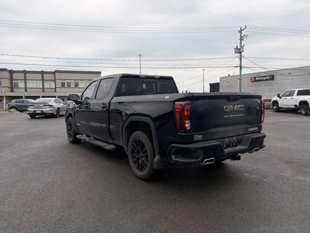 GMC Sierra 1500 снимка GMC Sierra 1500