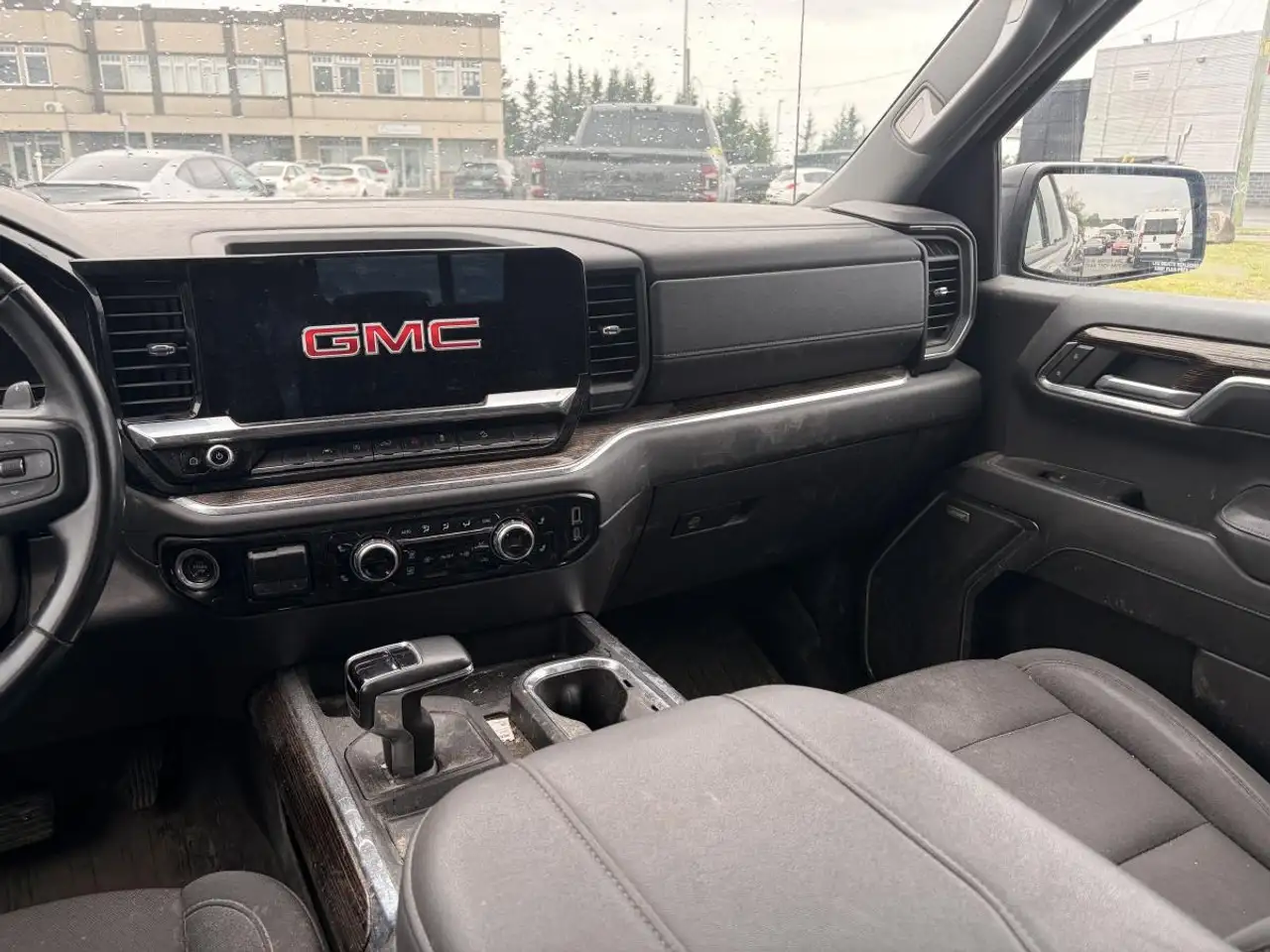GMC Sierra 1500 снимка GMC Sierra 1500