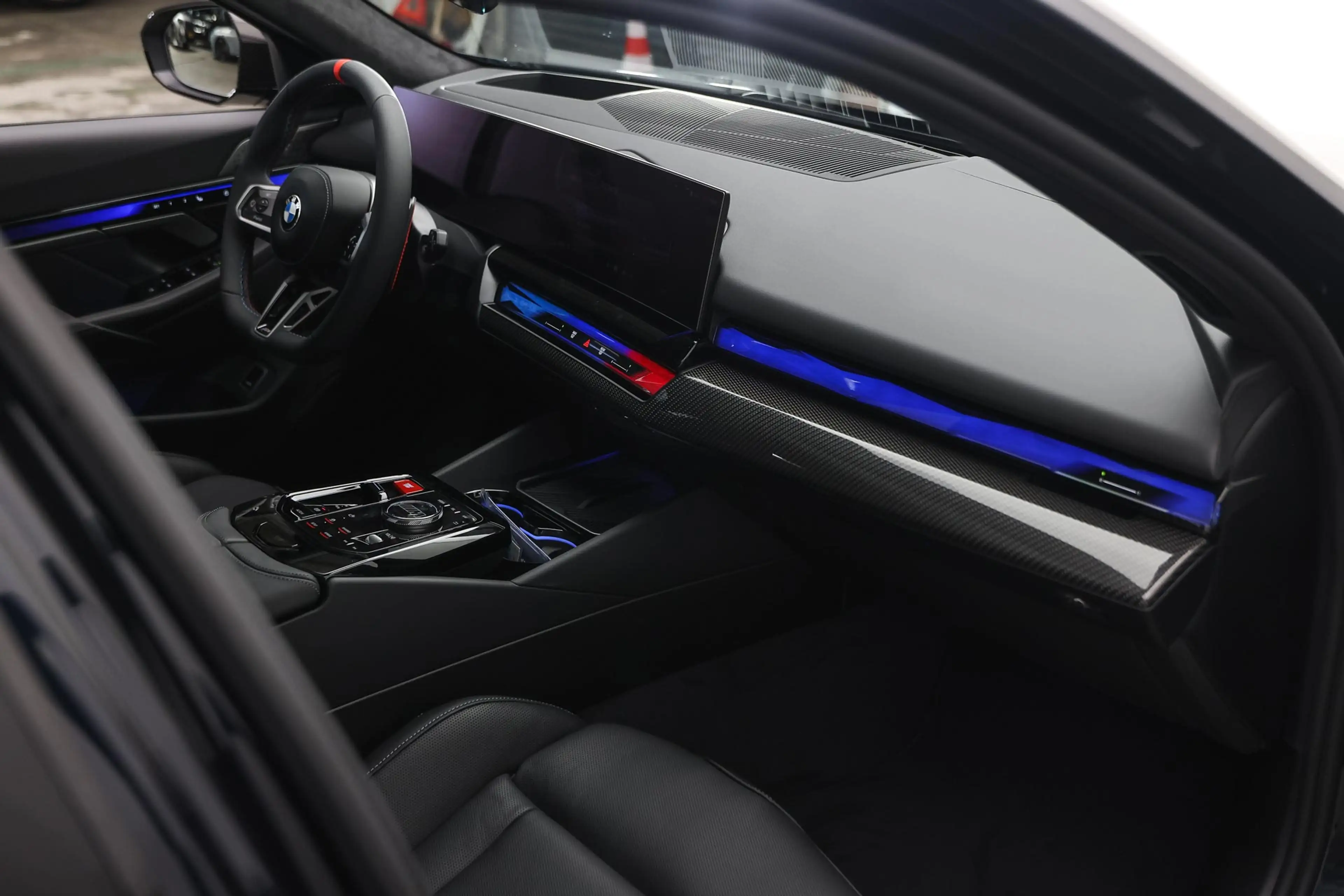 BMW M5 5 Serie Touring Automaat / M Drive Professional / — photo 10