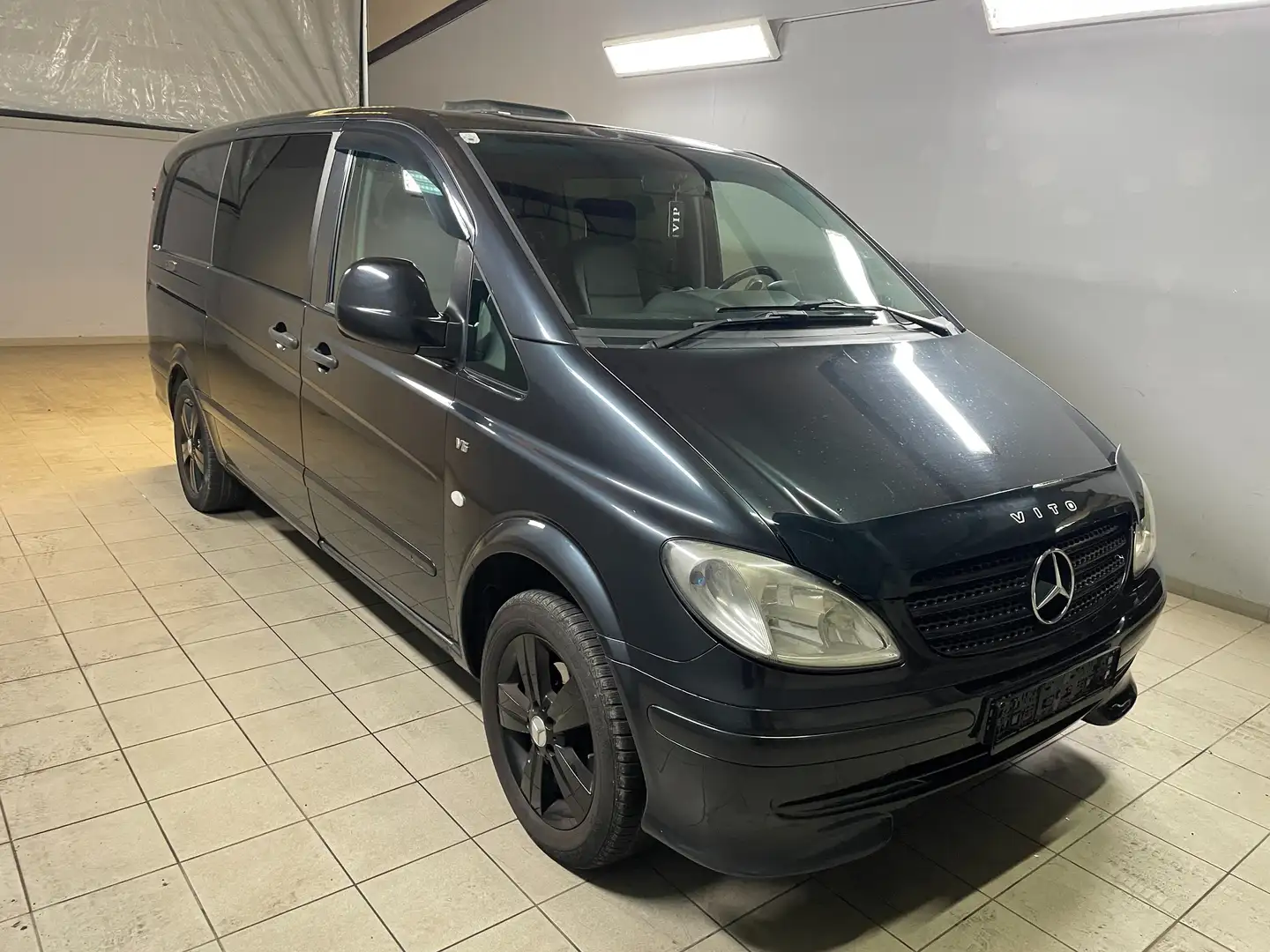 Mercedes-Benz Vito 120 CDI lang (639.603) | 7 Sitzer! Schwarz - 2