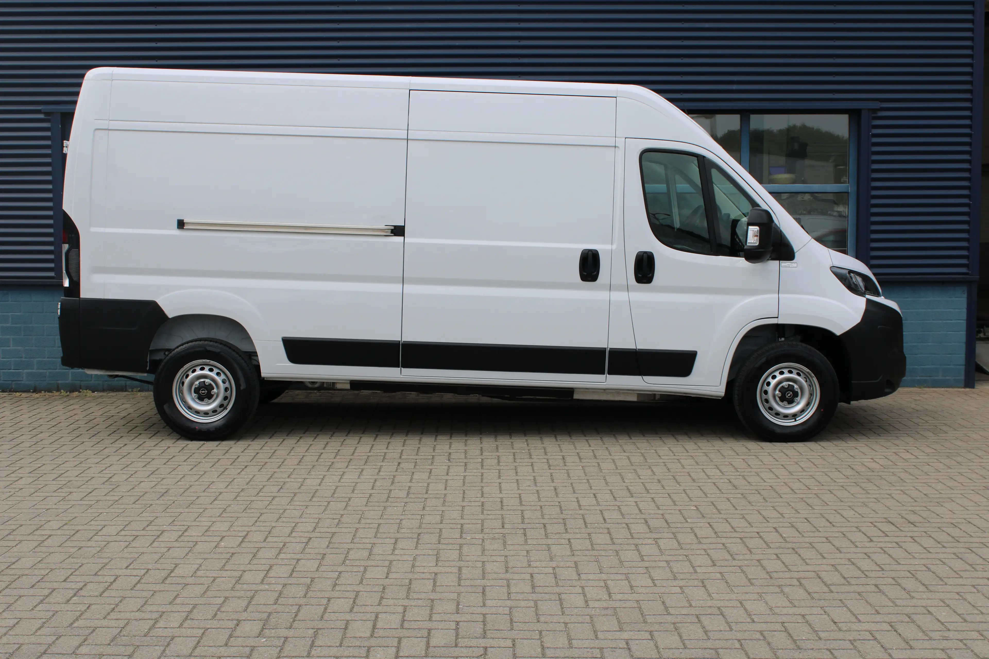Opel Movano-e Electric L3 110 kWh | CAMERA | NAVI 10" | DRAADLOO — photo 8