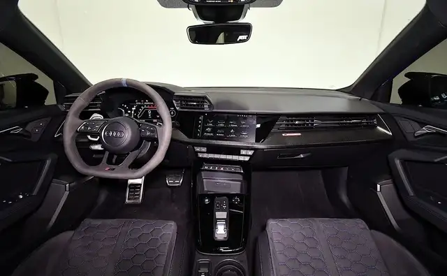 Audi RS3 view 10