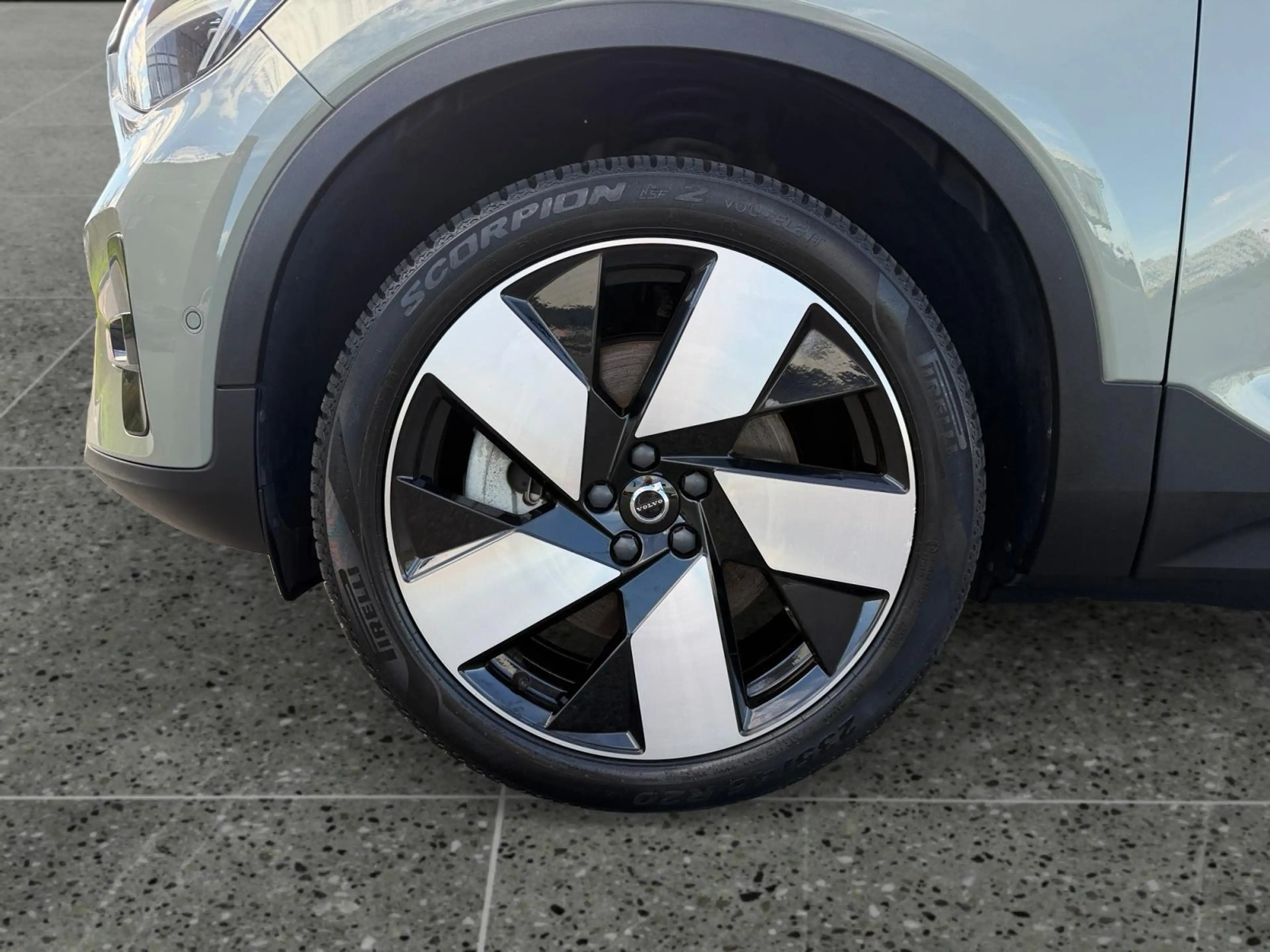 Volvo C40 Recharge Twin Intro Edition 78 kWh — photo 9