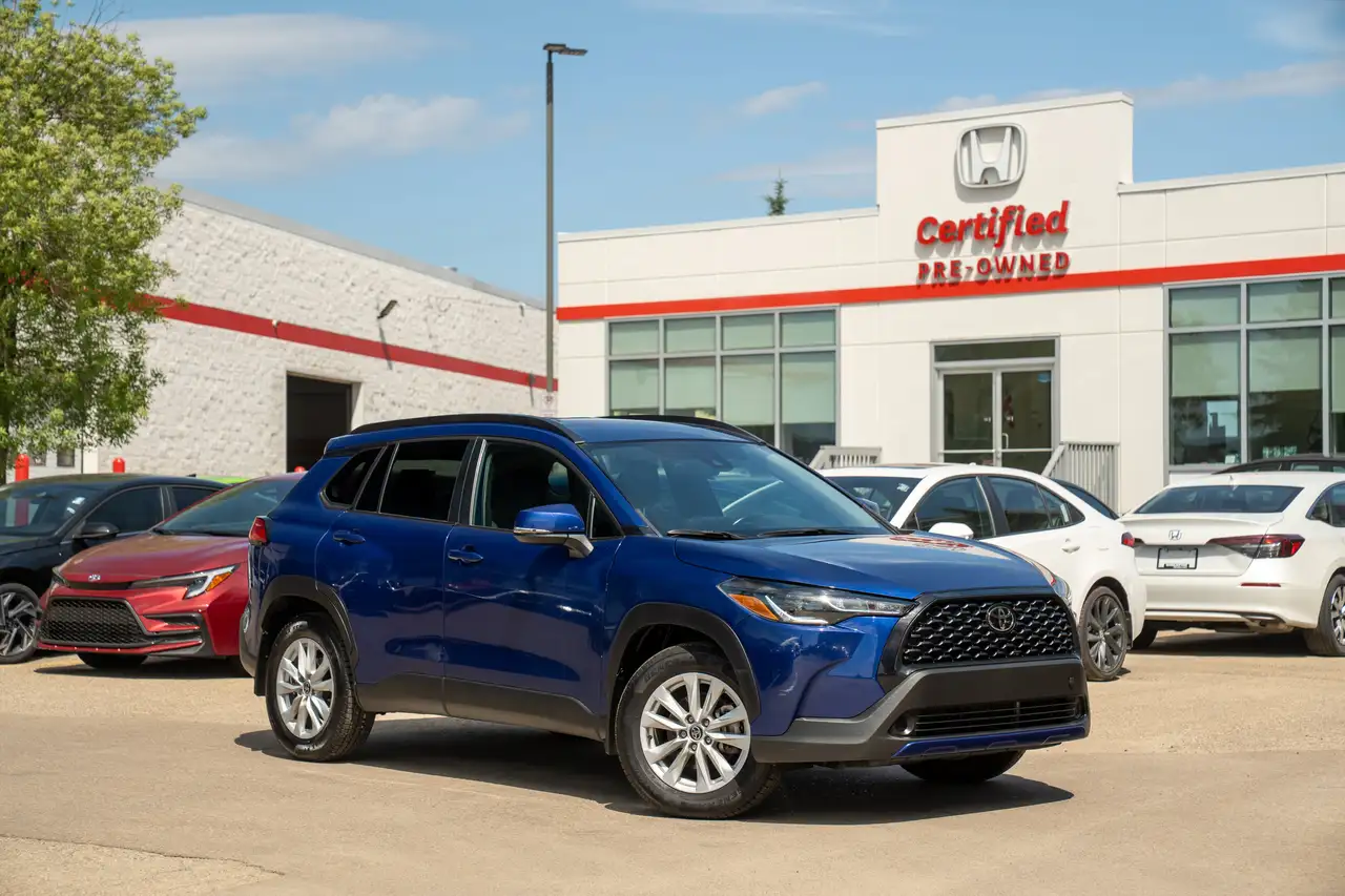 Toyota Corolla Cross photo Toyota Corolla Cross