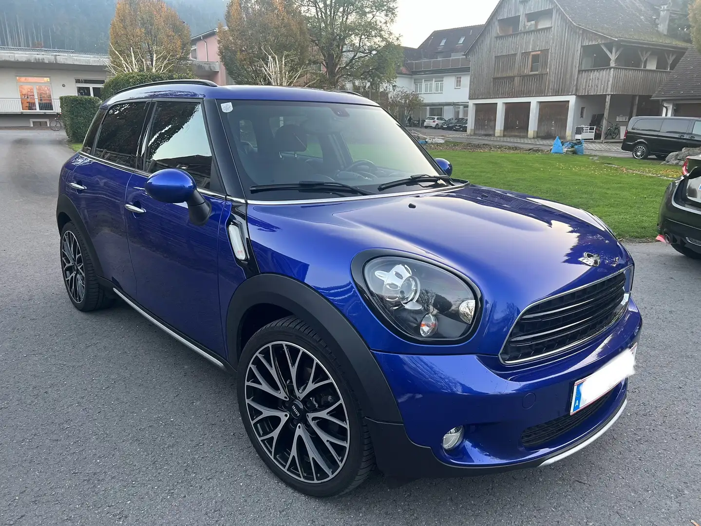 MINI Cooper D Countryman MINI Countryman COOPER D ALL4 COOPER Blau - 1