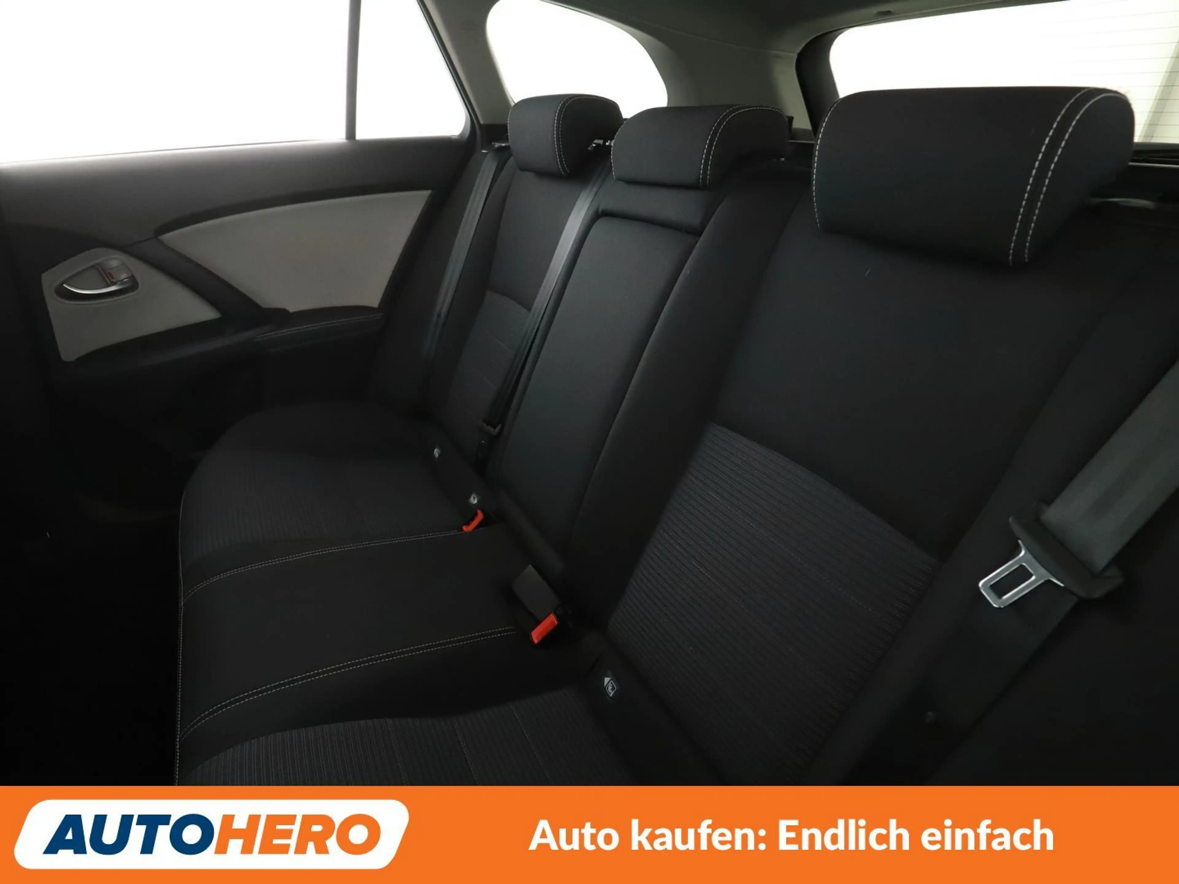 Toyota Avensis 1.8 Edition-S+*NAV*LED*TEMPO*SHZ*AHK*BLUETOOTH* — photo 14