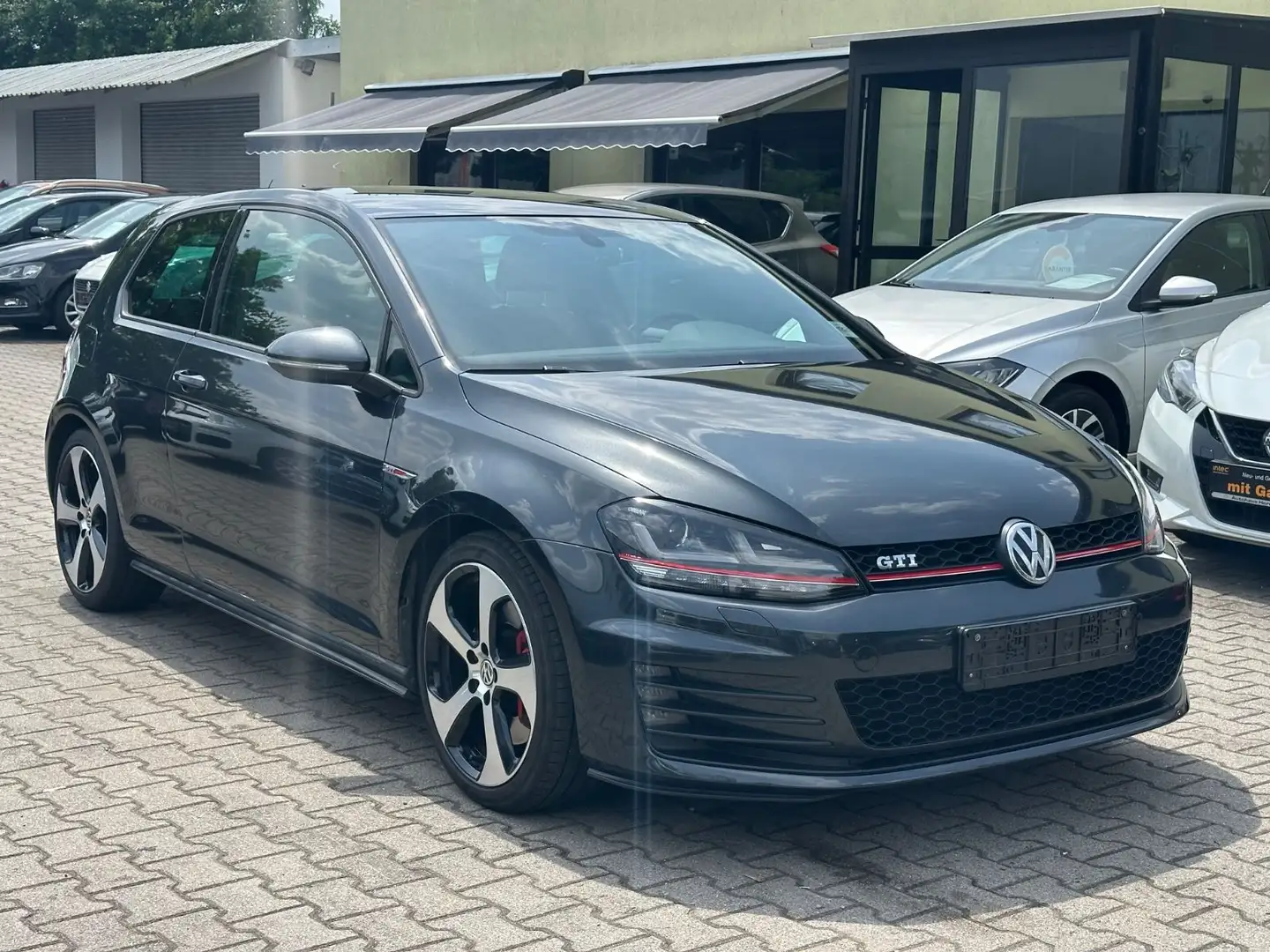 Volkswagen Golf VII Lim. GTI BMT NAVI Gris - 2