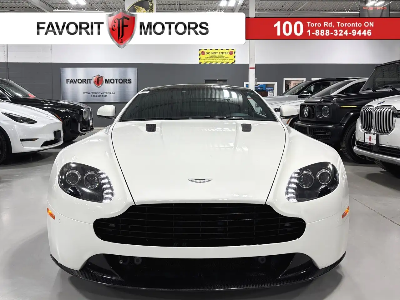 2012 Aston Martin V8