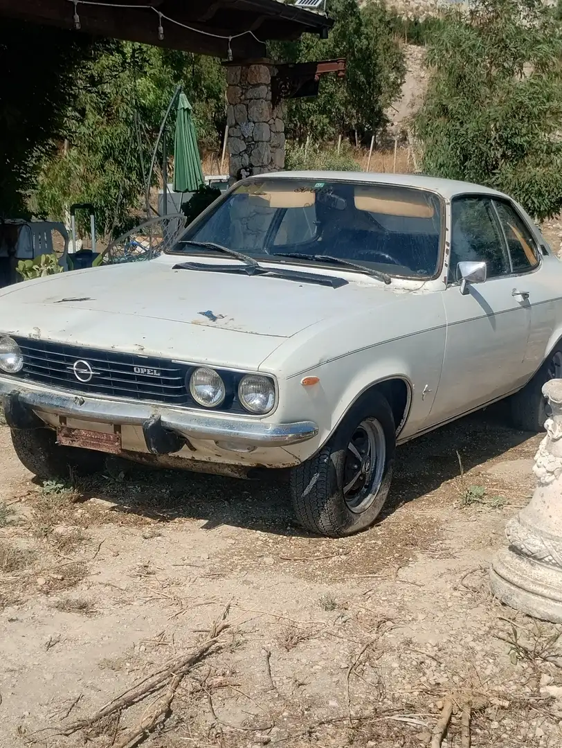 Opel Manta 1.6 s modello lusso del 1976 - 2