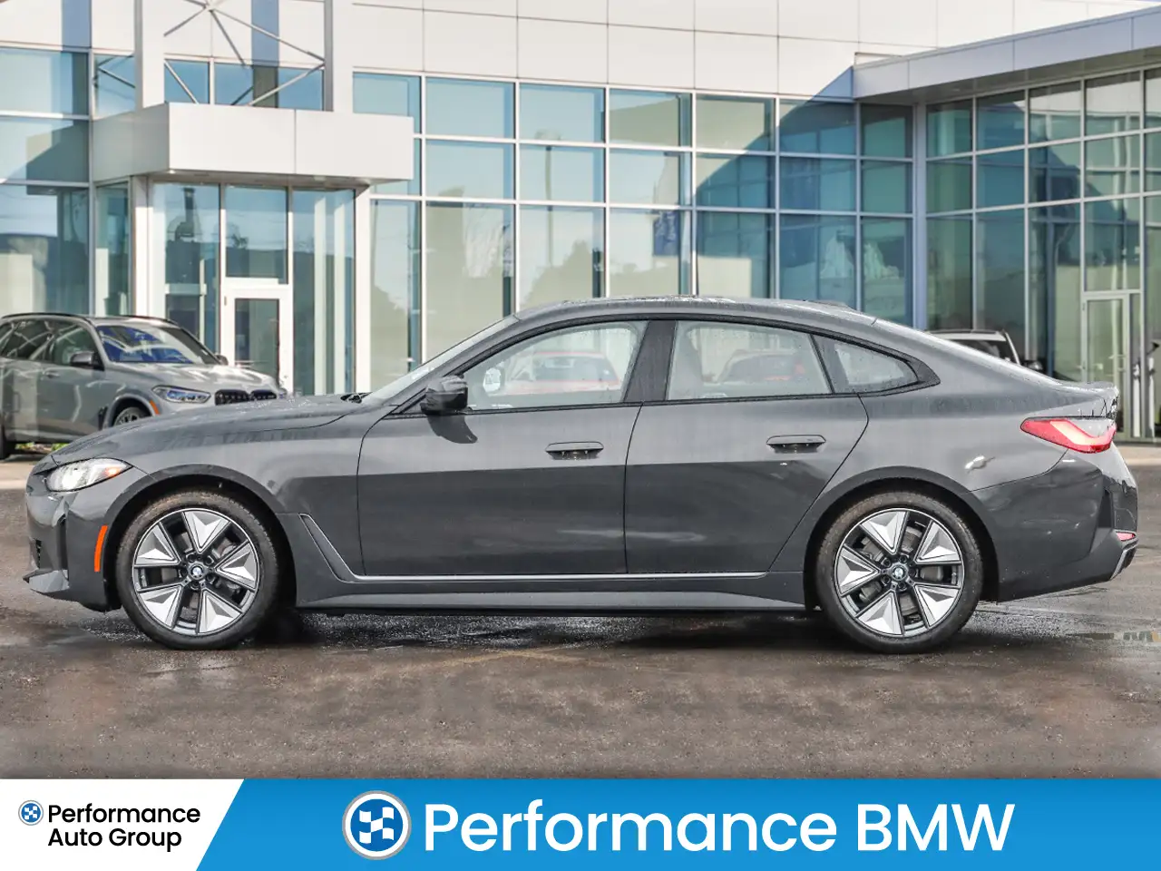 BMW i4 снимка BMW i4