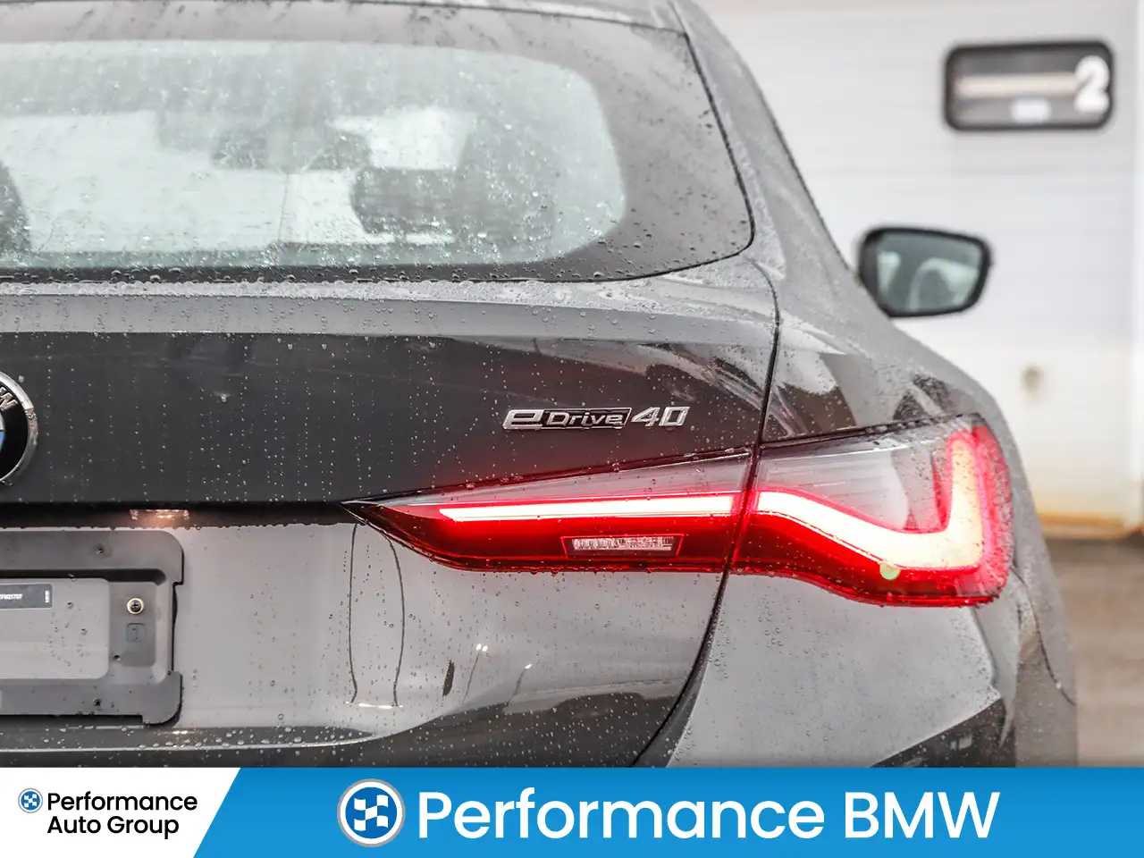 BMW i4 снимка BMW i4