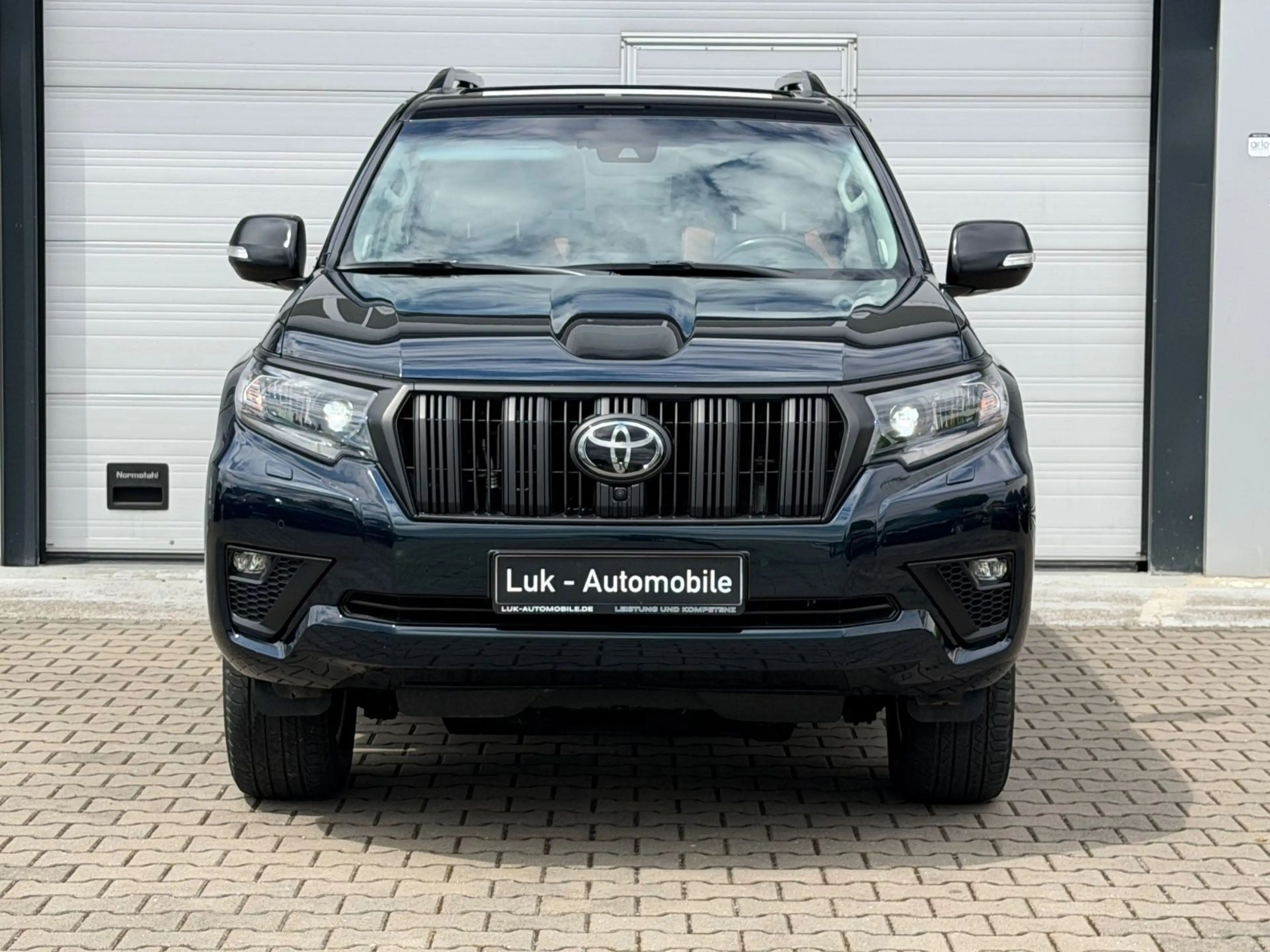 Toyota Land Cruiser TEC EDITION°7 SITZ°VOLL — photo 2